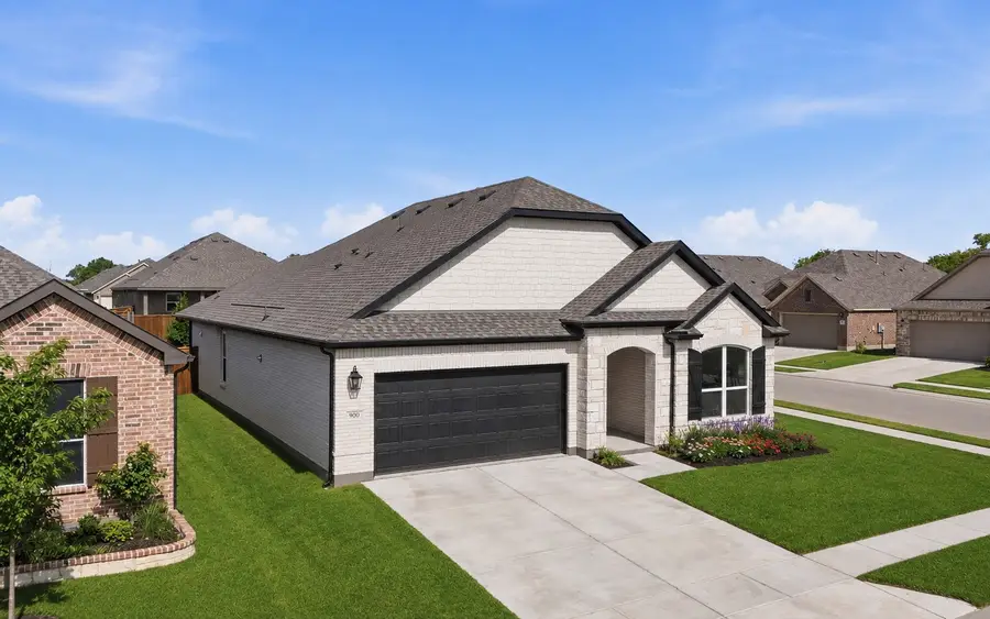 900 Summer Court, Justin, TX 76247 - #2