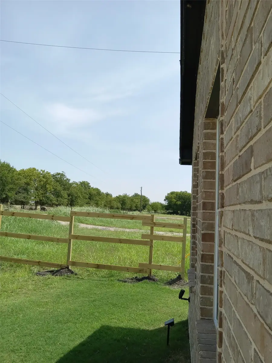750 Section House Road, Ennis, TX 75119 - #2