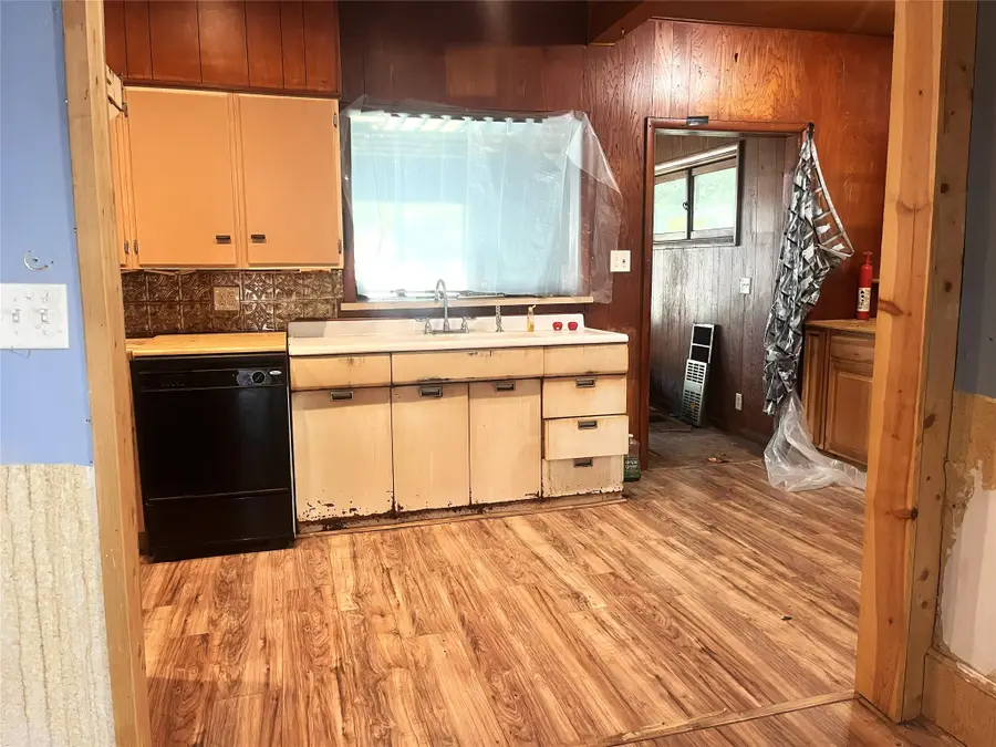 1309 Avenue J, Brownwood, TX 76801 - #3