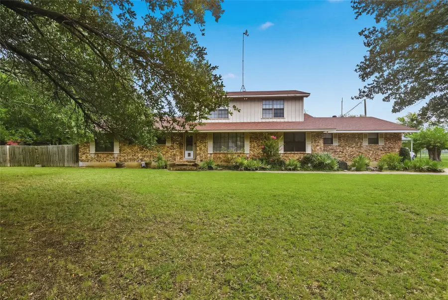 408 E Mulberry Street, Leonard, TX 75452 - #2