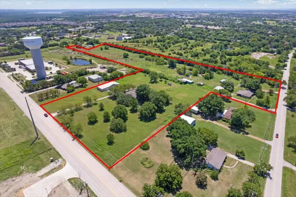 111 E Monte Carlo Boulevard, Princeton, TX 75407