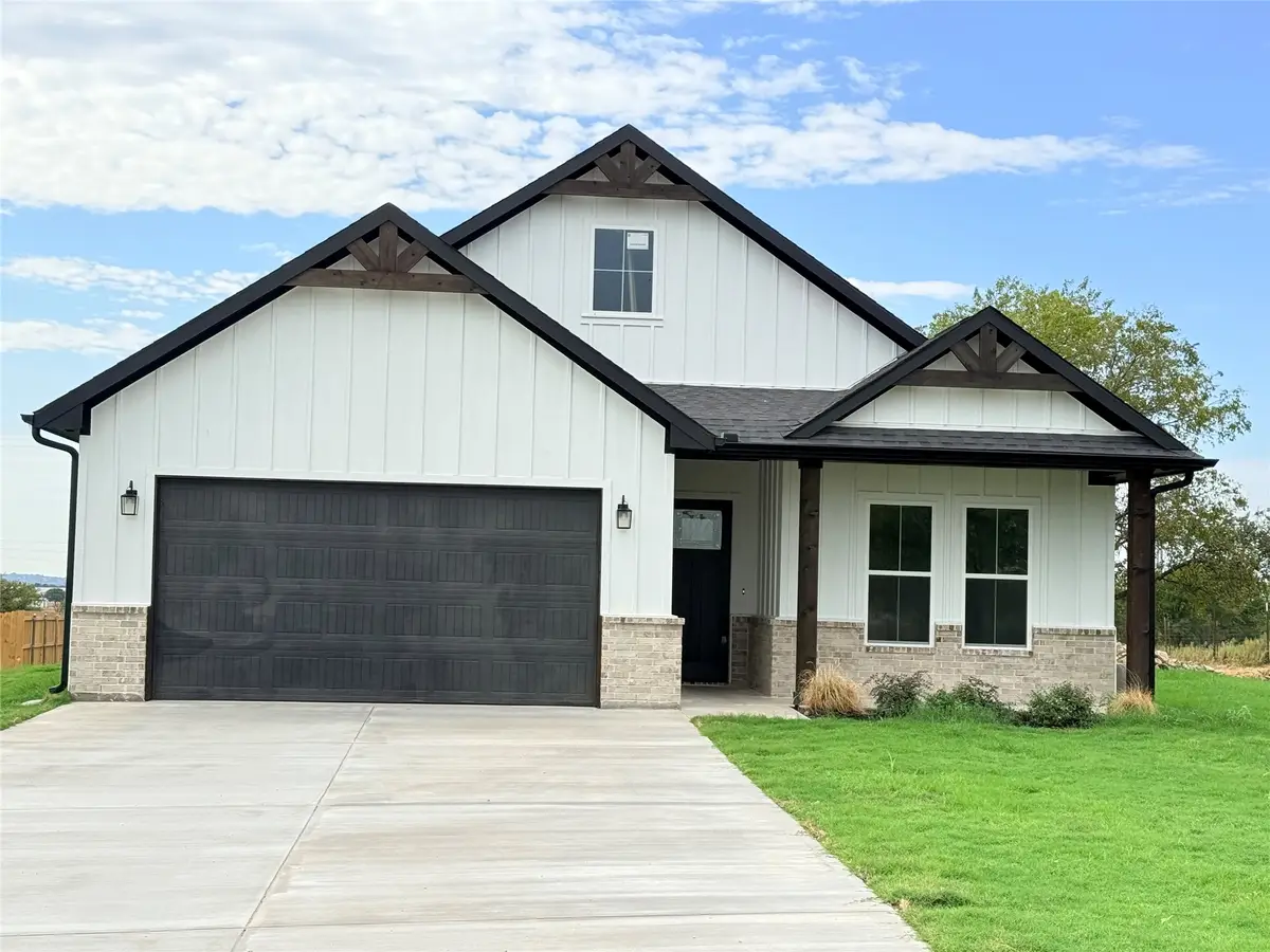 1004 Don Eve Court, Azle, TX 76020 - #1
