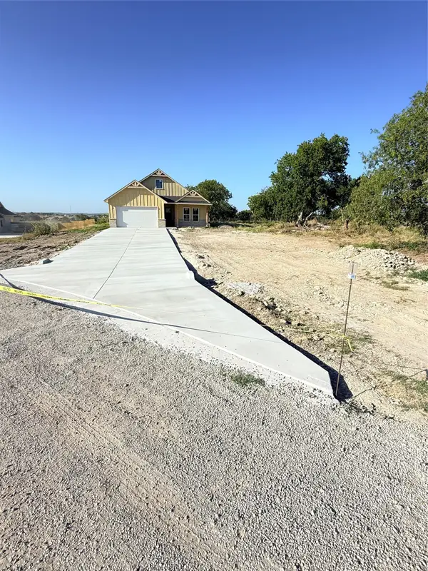 1004 Don Eve Court, Azle, TX 76020