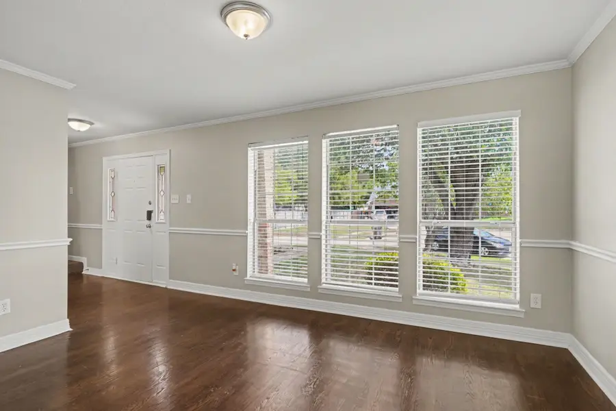5400 Crater Lake Drive, Fort Worth, TX 76137 - #2
