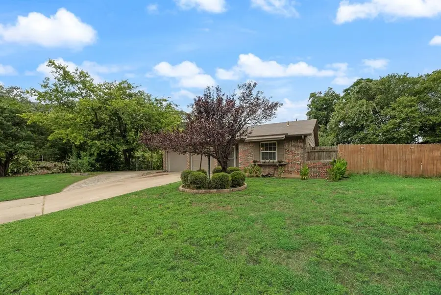 117 Myrtle Court, Hurst, TX 76053 - #3