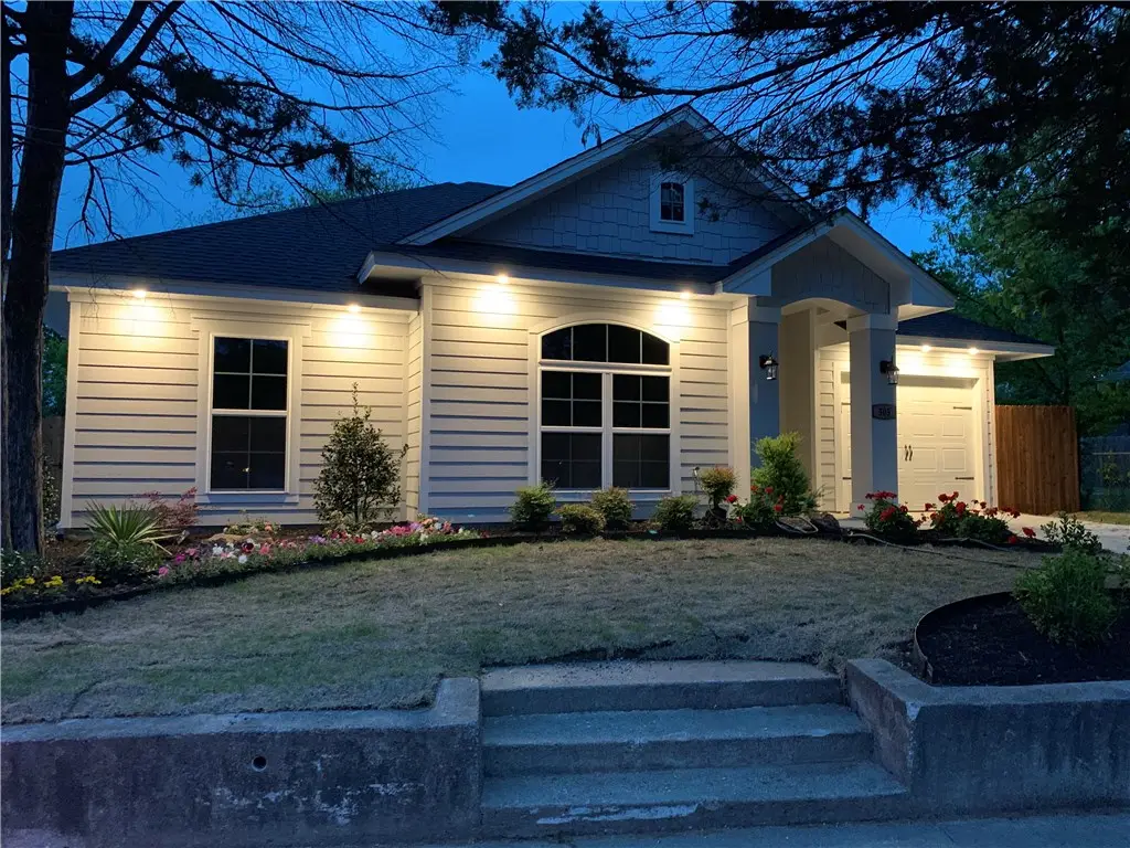 305 Wyatt Street, Waxahachie, TX 75165 - #1