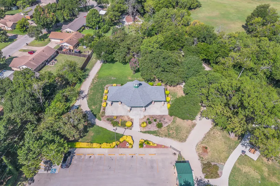 612 Bayless Drive, Euless, TX 76040 - #3