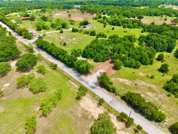 735 County Road 3848, Poolville, TX 76487