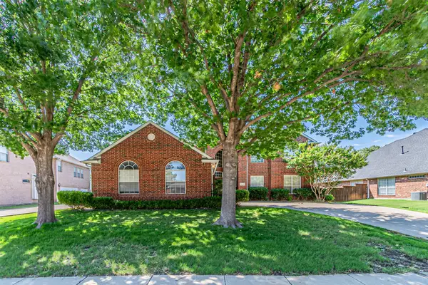 1913 Blue Ridge Drive, Flower Mound, TX 75028