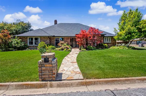 6717 River Bend Road, Fort Worth, TX 76132