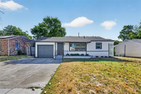 4917 Roanoke Street, Fort Worth, TX 76116
