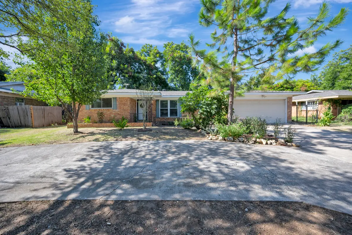 7004 Meadowbrook Drive, Fort Worth, TX 76112 - #1