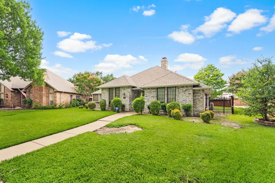 316 Meadowood Lane, Coppell, TX 75019 - #3