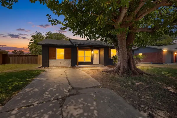1313 Crockett Street, Garland, TX 75040