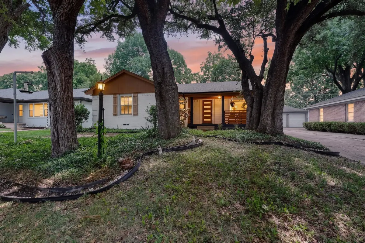 10520 Lippitt Avenue, Dallas, TX 75218 - #1