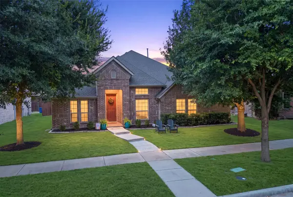 15841 River Glen Drive, Frisco, TX 75035