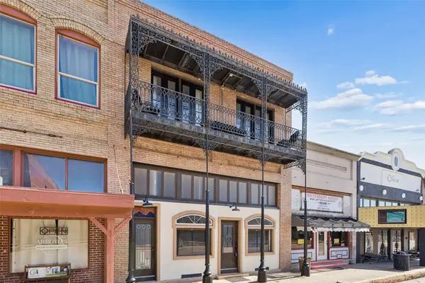118 W Grand Street, Whitewright, TX 75491