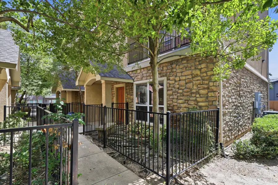 3111 Cedarplaza Lane #103, Dallas, TX 75235 - #2
