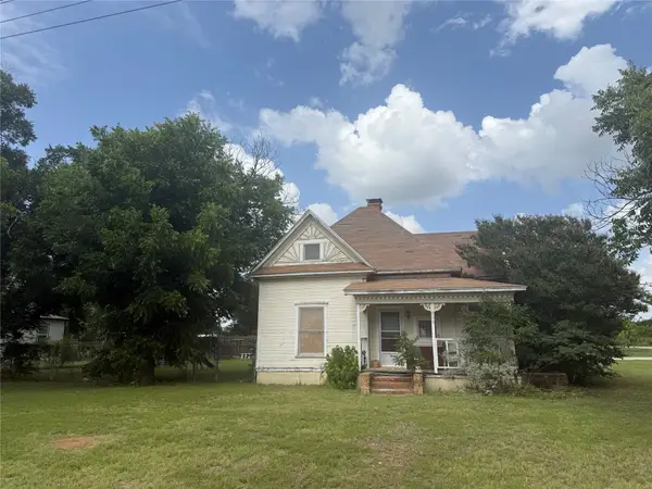 803 Third Street, Bangs, TX 76823
