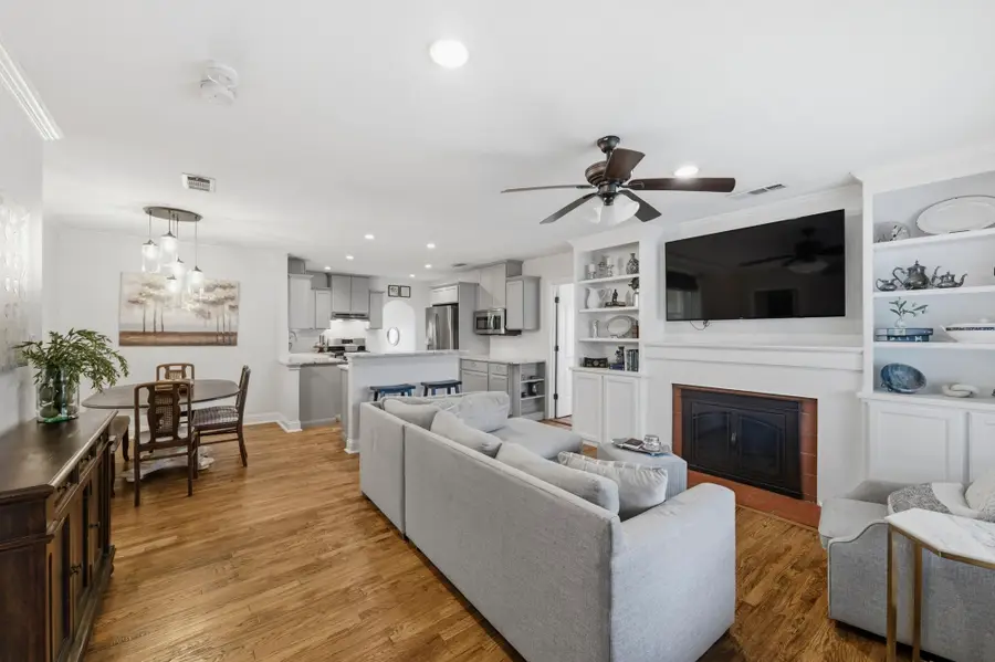 3837 Pershing Avenue, Fort Worth, TX 76107 - #3