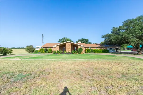800 S Avenue F, Knox City, TX 79529