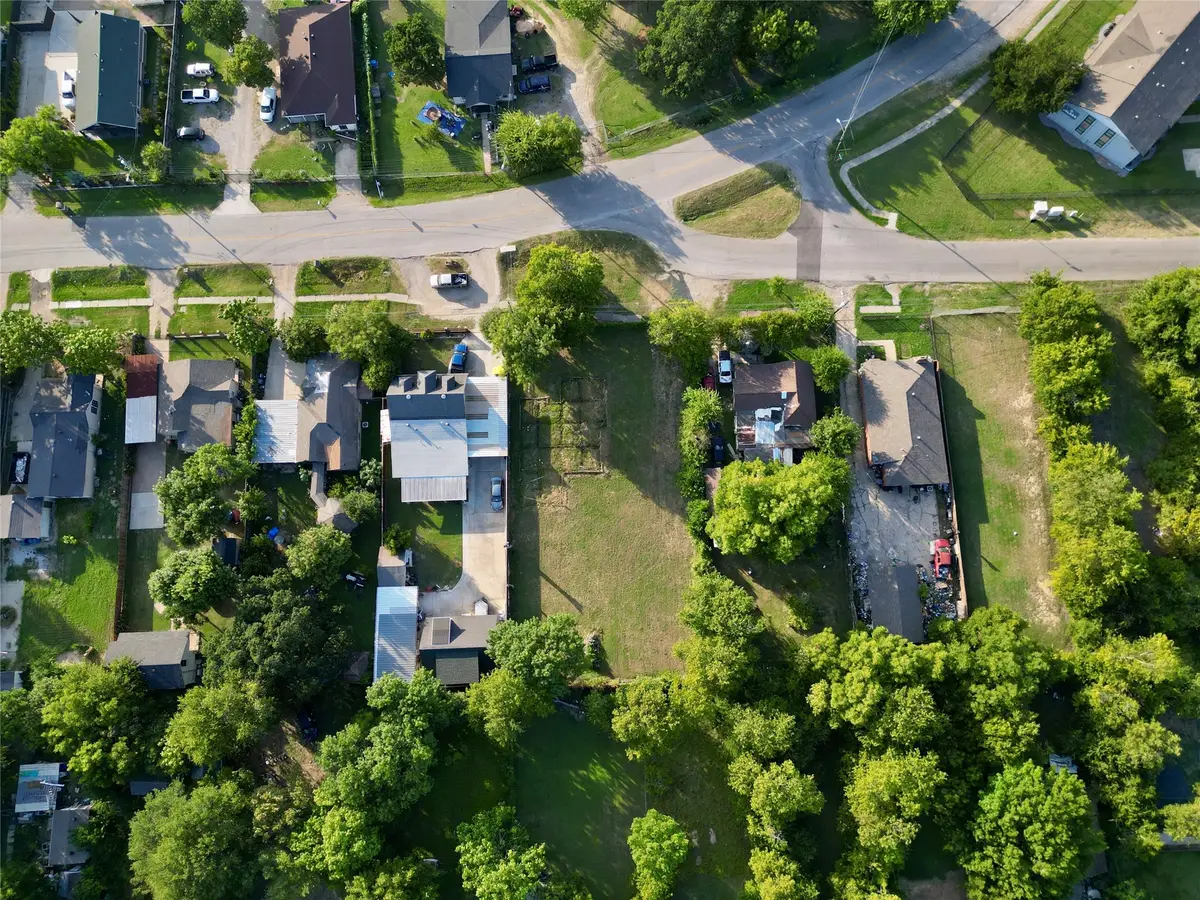 3348 E Overton Road, Dallas, TX 75216 - #1