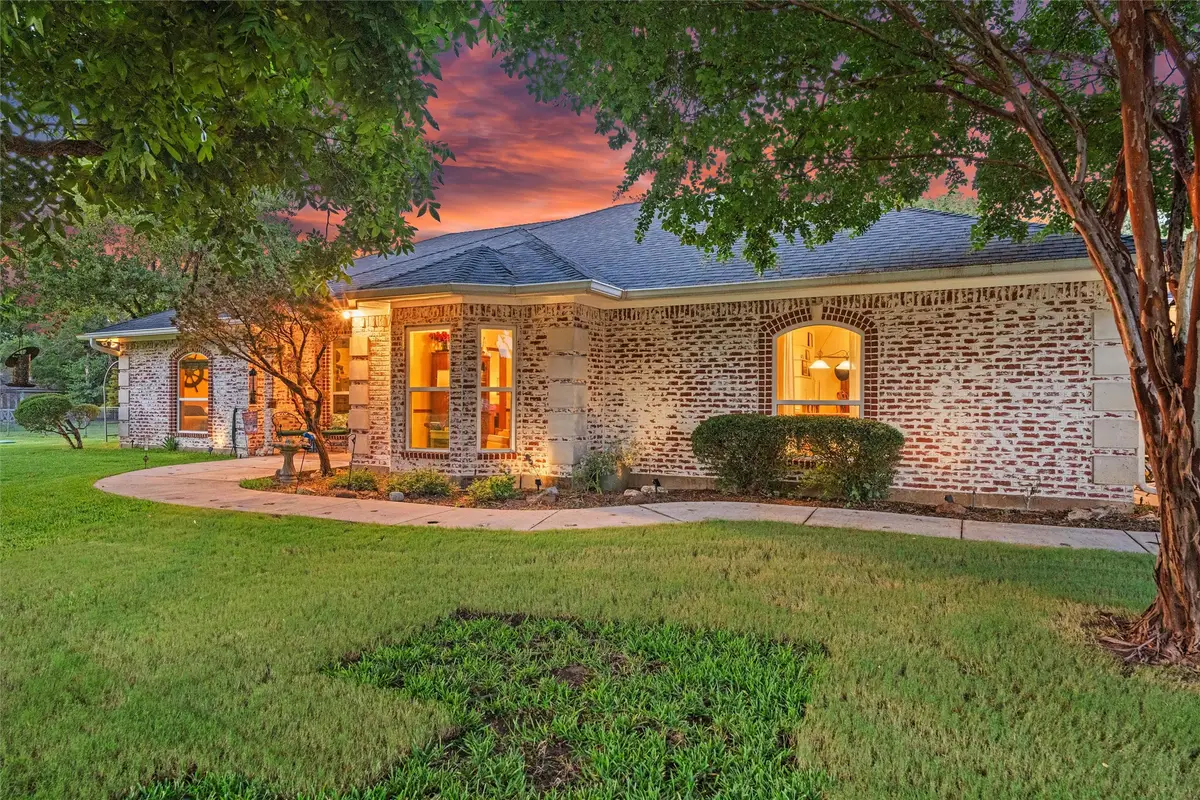 128 Meandering Way, Weatherford, TX 76086 - #1