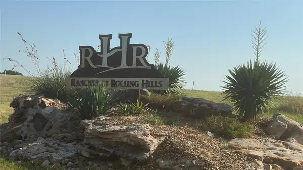 415 Rolling Hills Boulevard, Alvord, TX 76225