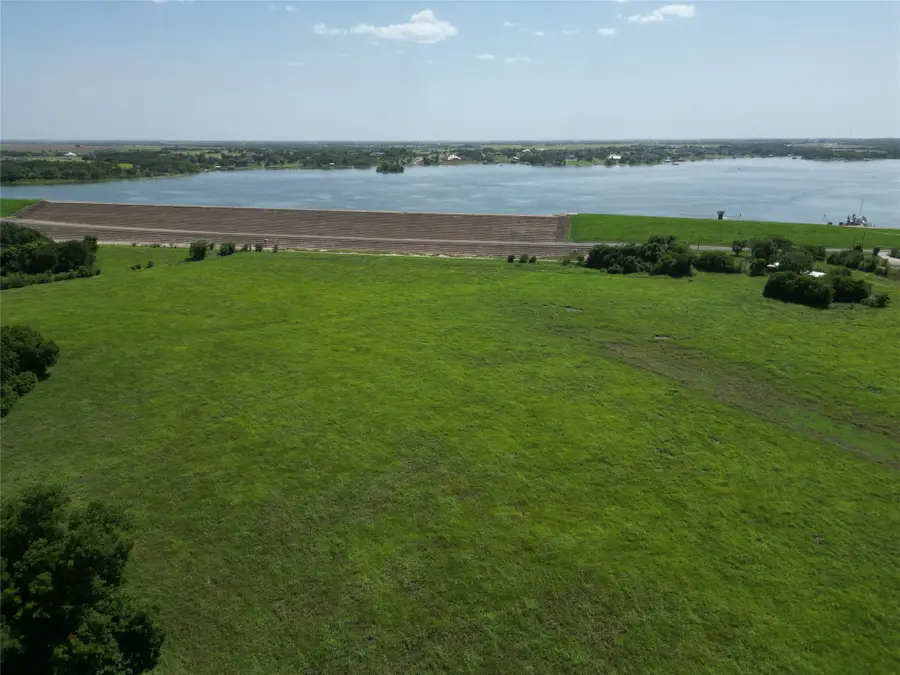 3627 Howard Road, Waxahachie, TX 75165 - #2