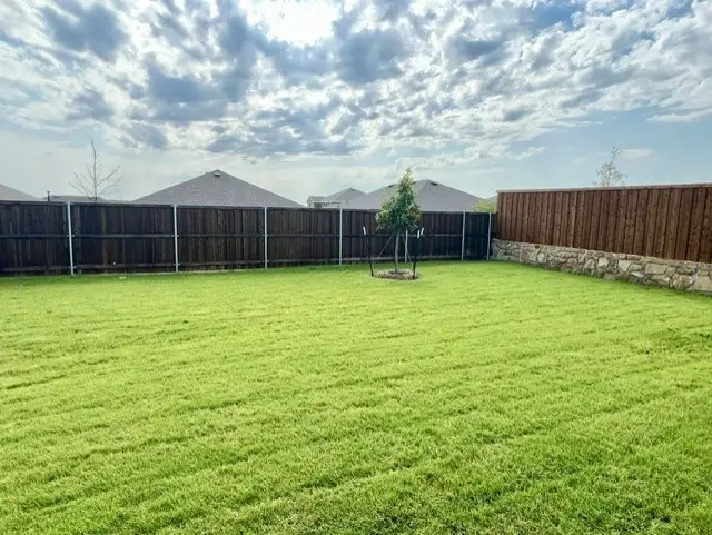 1000 Cole Street, Howe, TX 75459 - #2