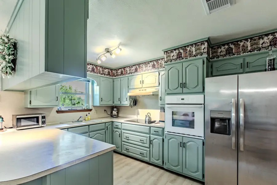 1057 Radisson Drive, Hewitt, TX 76643 - #3