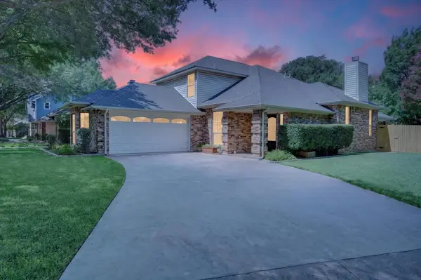 5406 Sapphire Court, Arlington, TX 76017