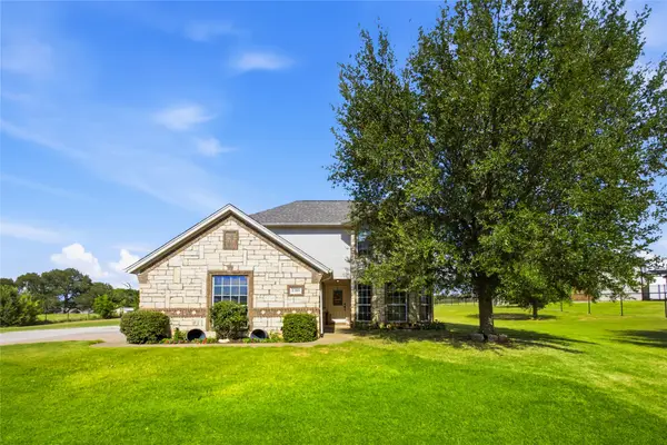 1389 Thomas Road, Springtown, TX 76082