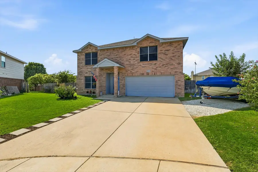 214 Hawthorne Court, Ponder, TX 76259 - #3