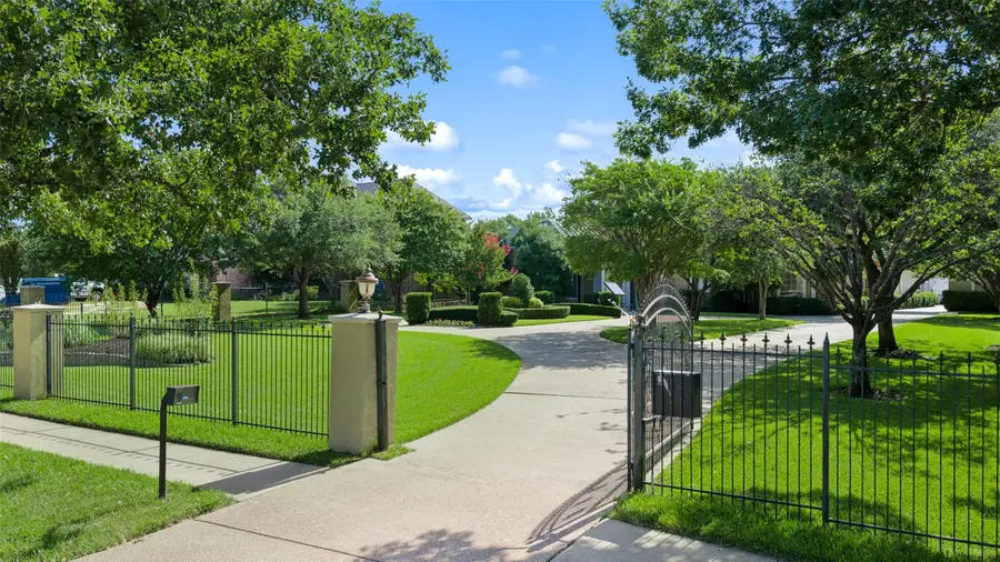4145 Roberts Road, Grapevine, TX 76051 - #2