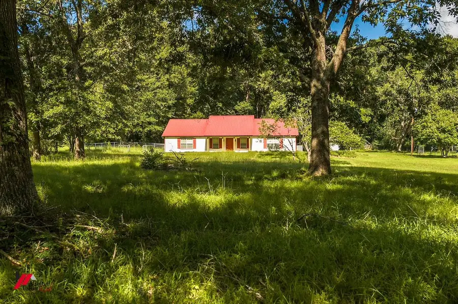 9823 Esthlyn, Keithville, LA 71047 - #2