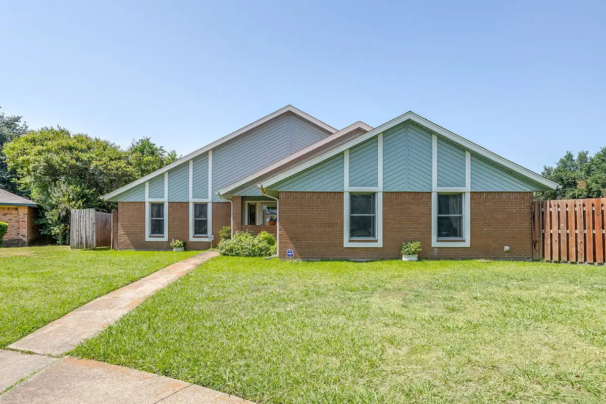 5419 Barcelona Drive, Garland, TX 75043 - #1
