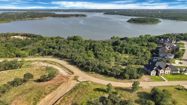Lot 11 & 12 Oak Bluff Drive, Corinth, TX 76208