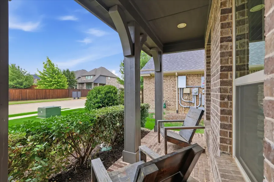 6213 Whiskerbrush Road, Justin Roanoke, TX 76226 - #2
