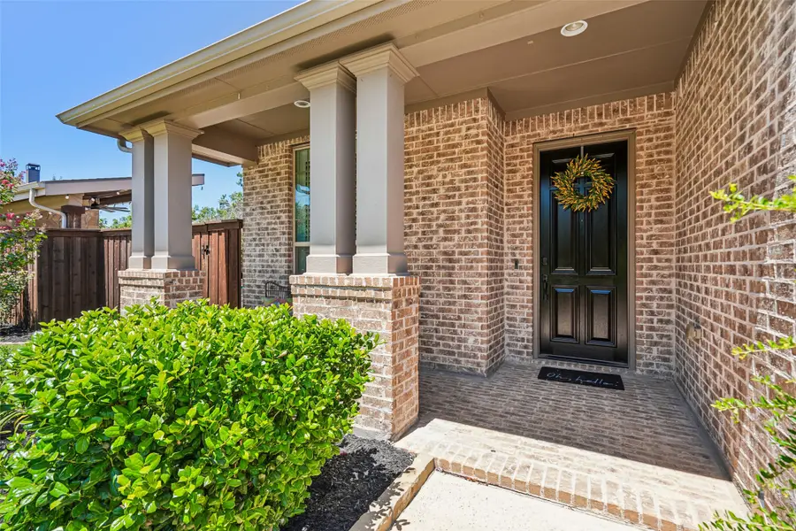 932 Champions Court, Roanoke, TX 76262 - #2