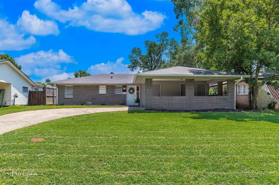2037 Shadywood Lane, Shreveport, LA 71105 - #2