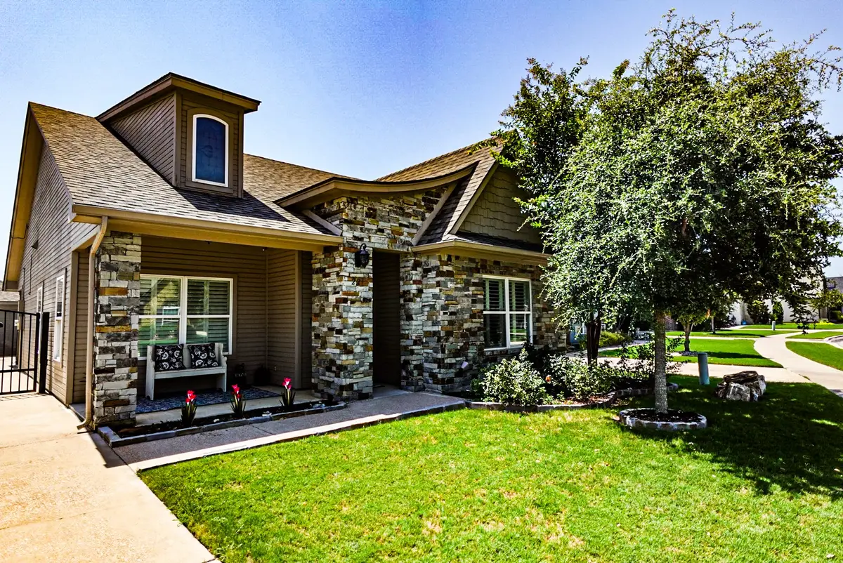 221 Tinker Trail, Burleson, TX 76028 - #1
