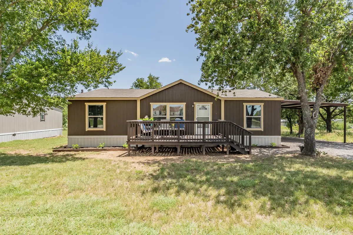 204 Overland Trail, Bridgeport, TX 76426 - #1