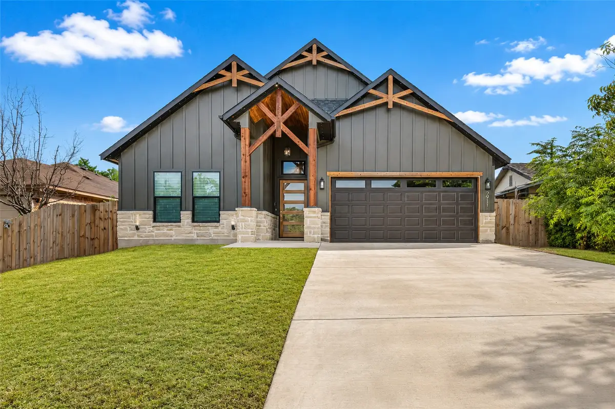2911 NW 30th Street, Fort Worth, TX 76106 - #1