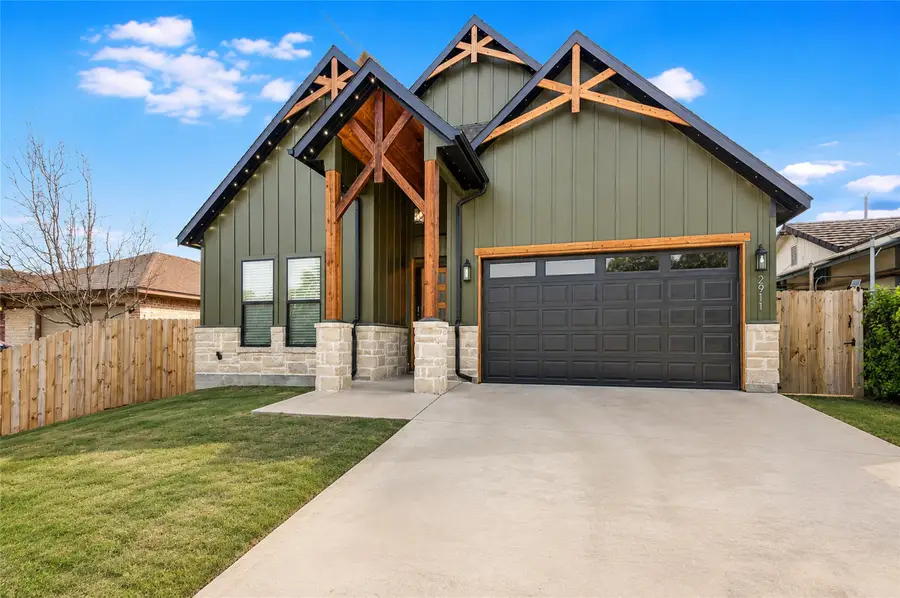2911 NW 30th Street, Fort Worth, TX 76106 - #3
