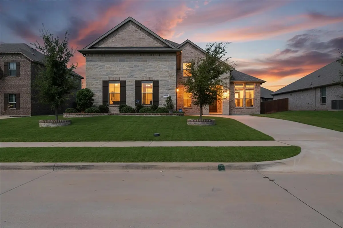 6037 Kansas Trail, Midlothian, TX 76065 - #1