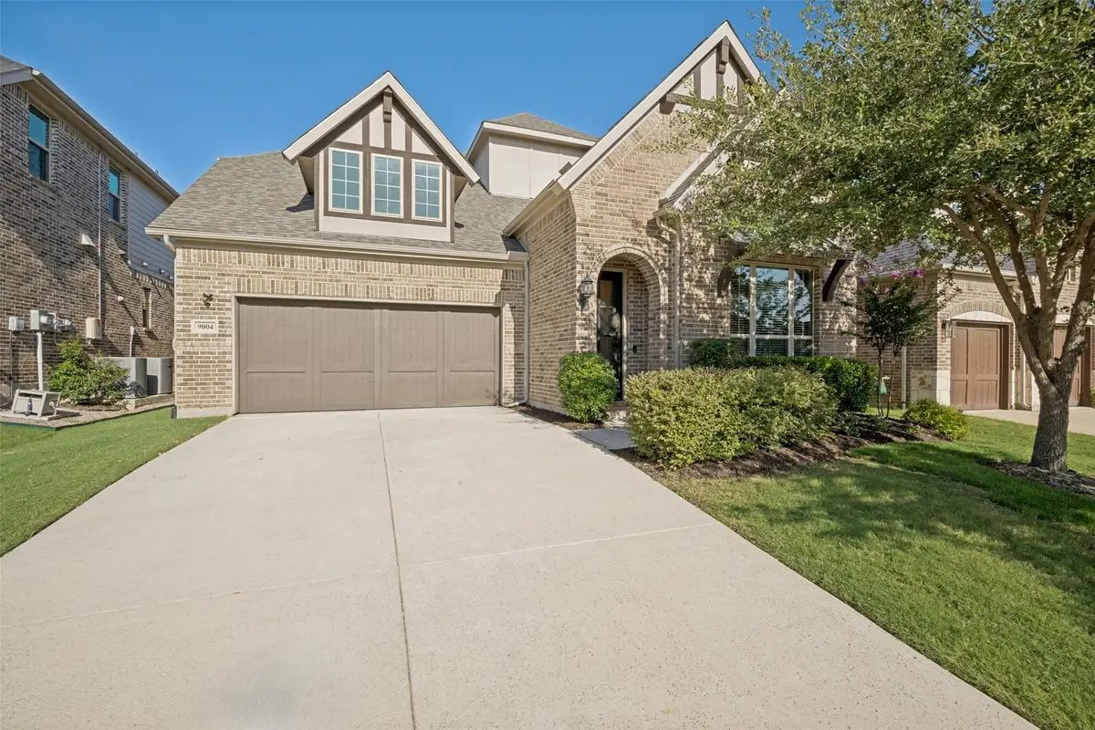 9004 Washington Lane, Argyle, TX 76226 - #1