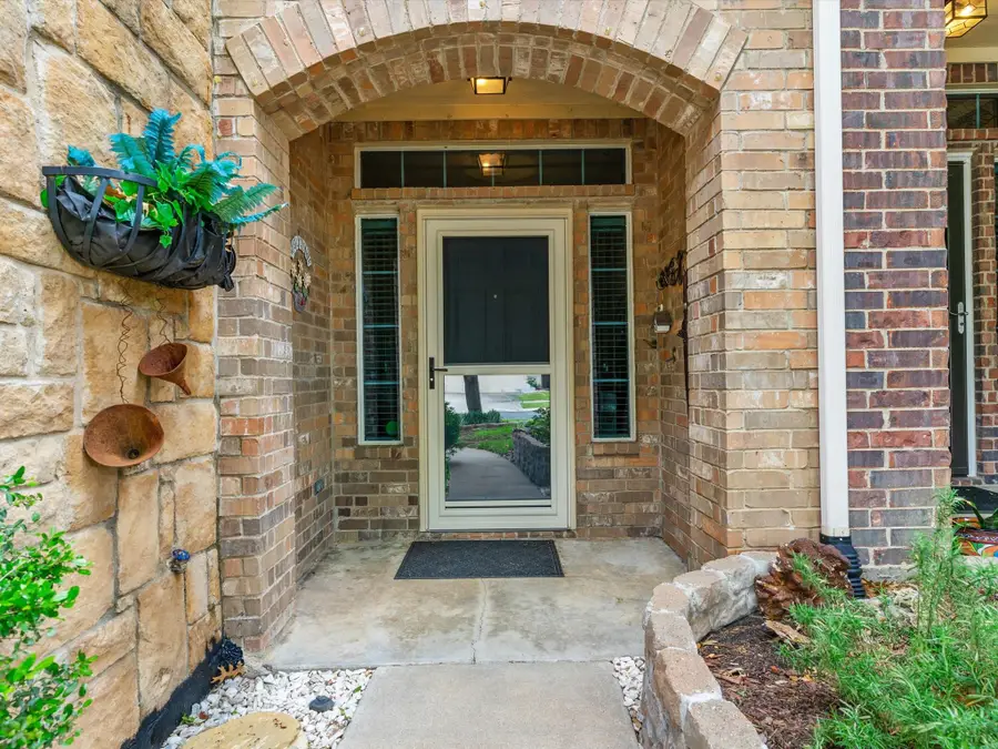 170 Greathouse Village, Decatur, TX 76234 - #3