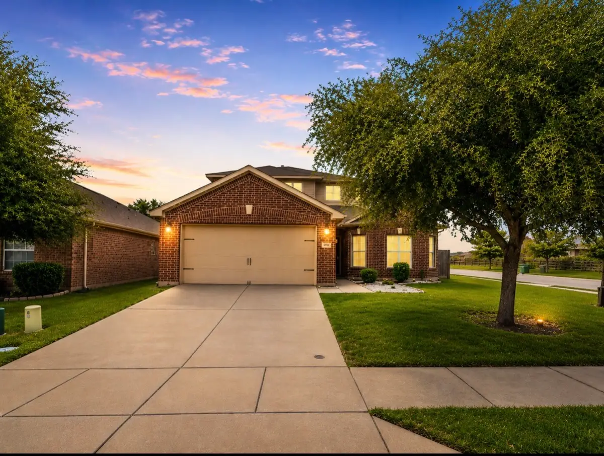 302 Thin Leaf Drive, Princeton, TX 75407 - #1