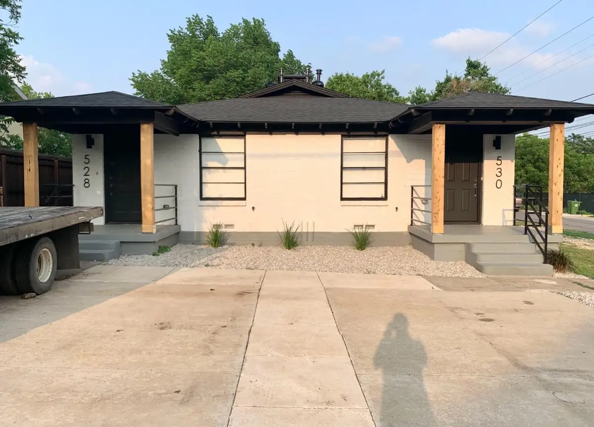 530 Sunnyside Avenue, Cockrell Hill, TX 75211 - #1